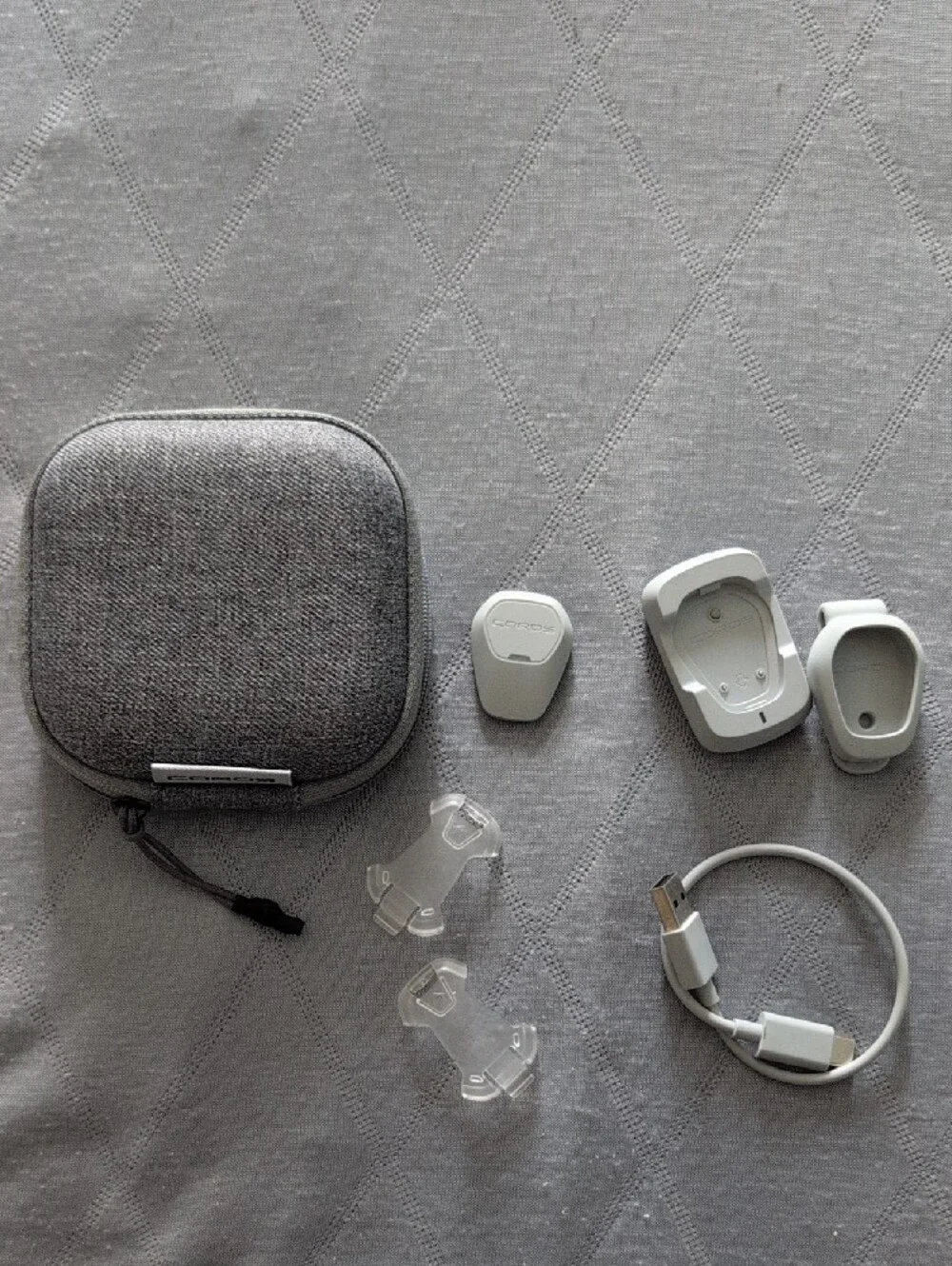 Coros pod white